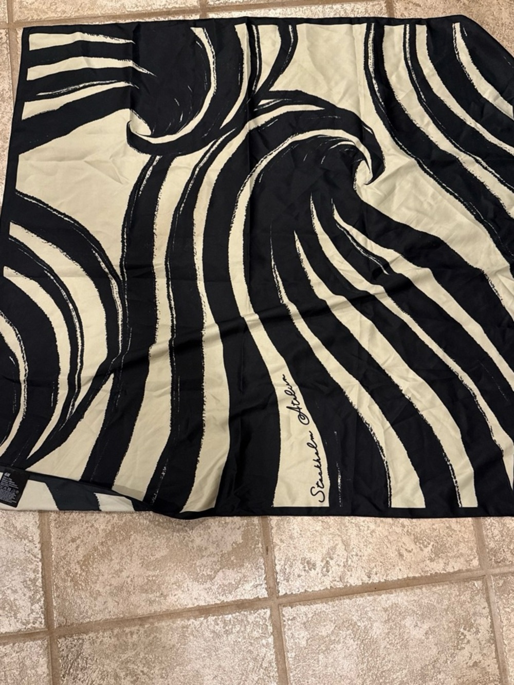 H&M Black and Cream Swirl Print Scarf